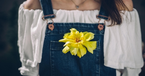 Moda accesible y sostenible gana espacio entre los consumidores jóvenes